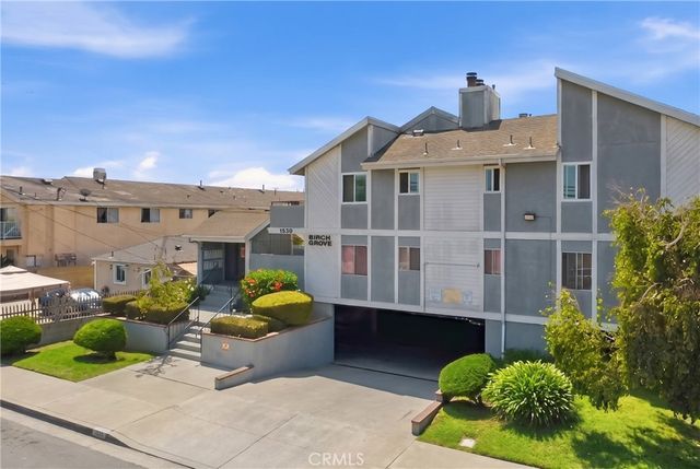 1530 W 145th 205, Gardena.