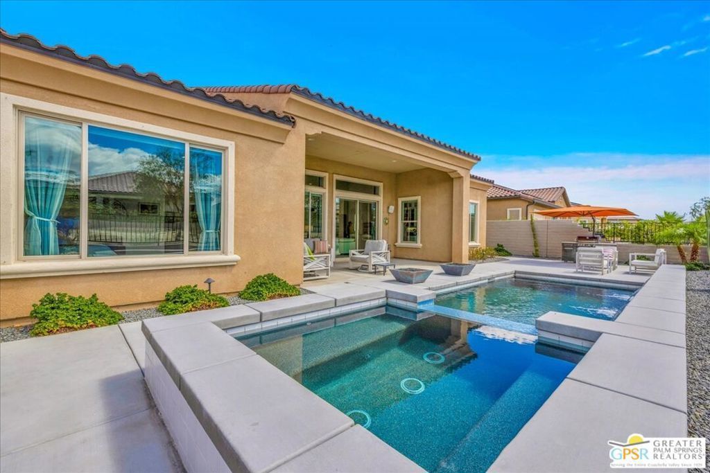 25 Chardonnay, Rancho Mirage
