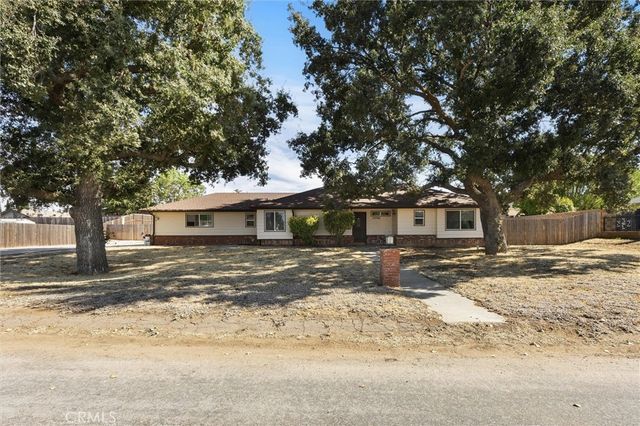 19700 Mesa Drive, Tehachapi