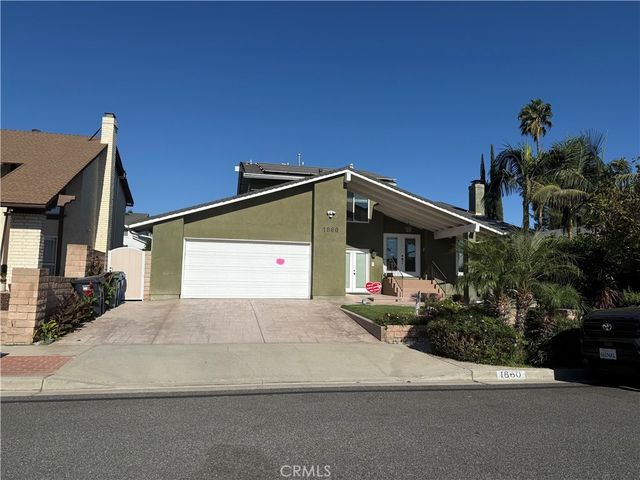 1860 Claudia Ave., Simi Valley