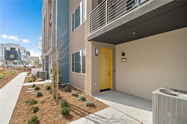 127 Culture, Irvine