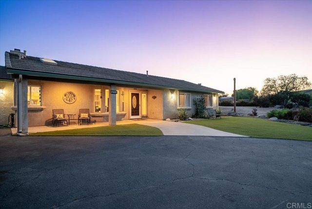 27697 Sunset Vista Lane, Valley Center