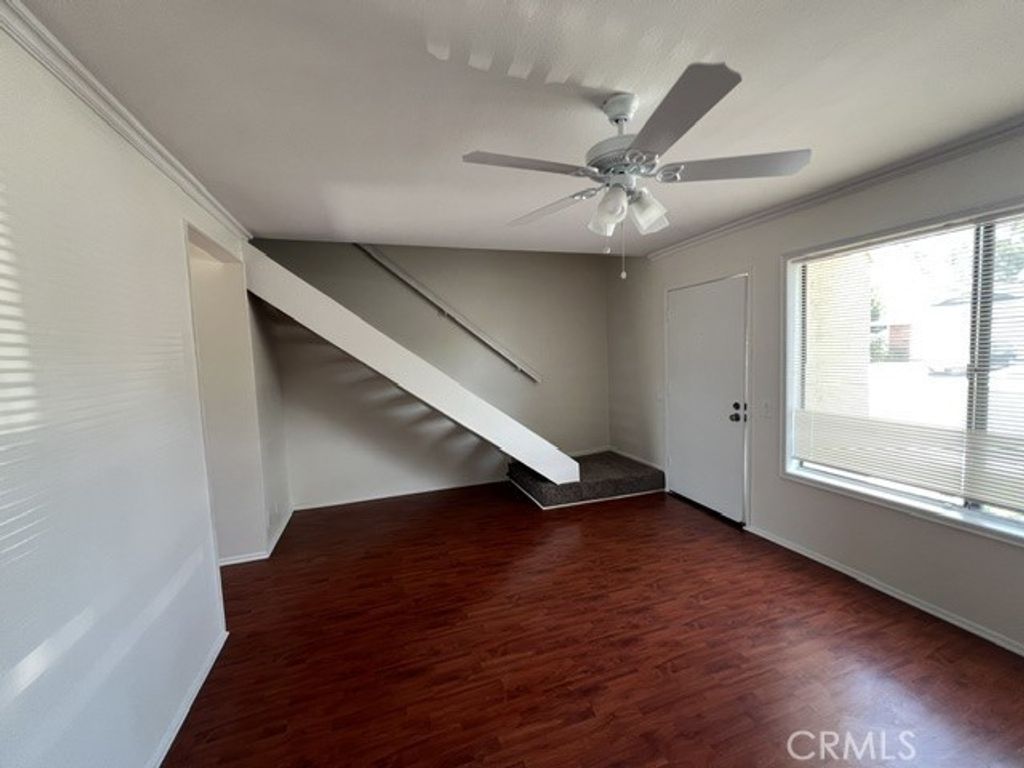 31 Meadowgrass, Irvine