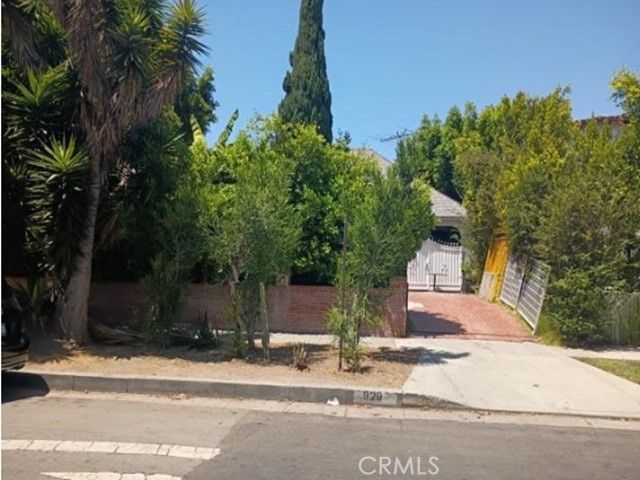 929 S Muirfield Road, Los Angeles