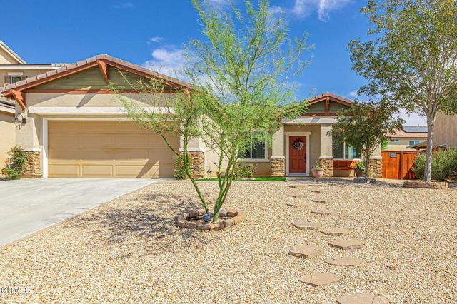 3559 Half Dome Avenue, Rosamond