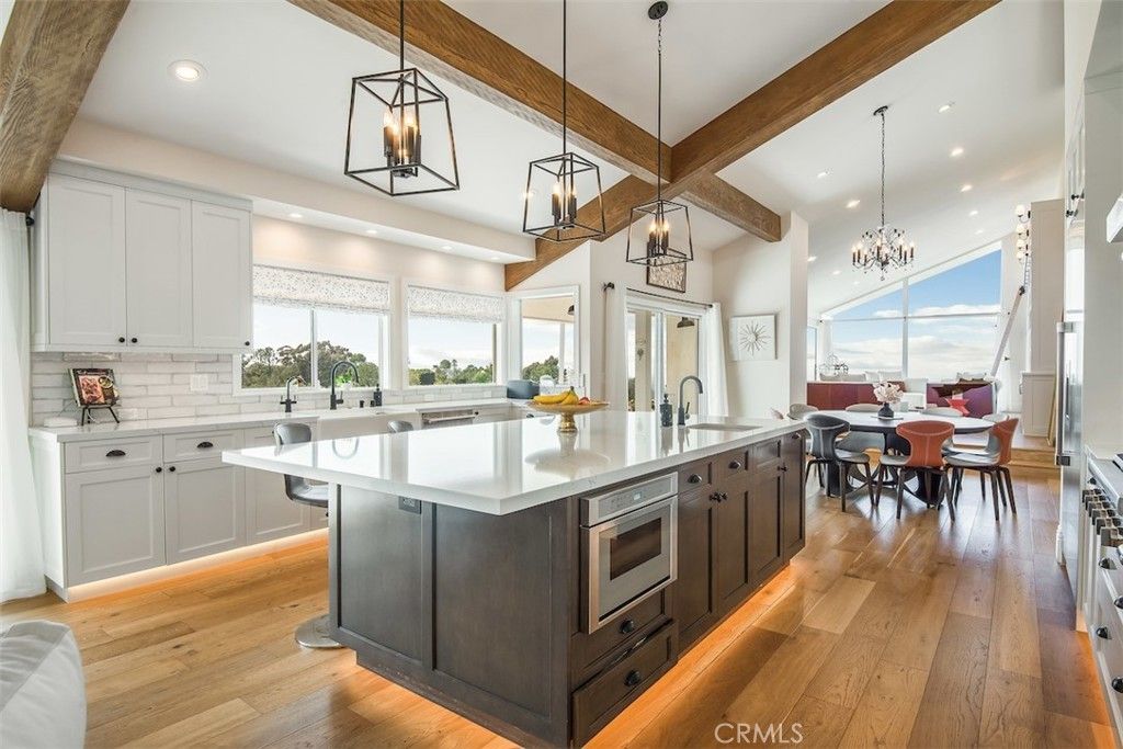 2 El Concho Lane, Rolling Hills