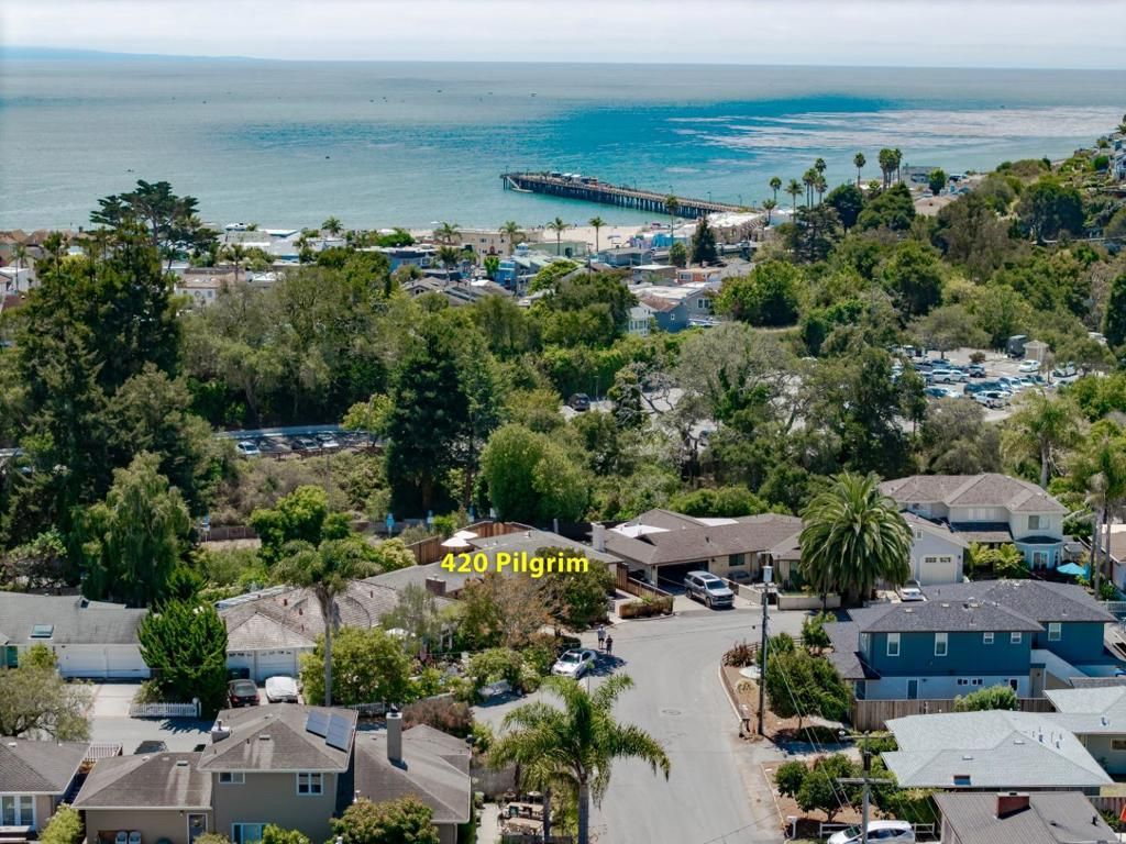 420 Pilgrim Drive, Capitola