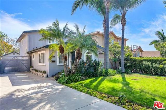 10824 Westminster Avenue, Los Angeles