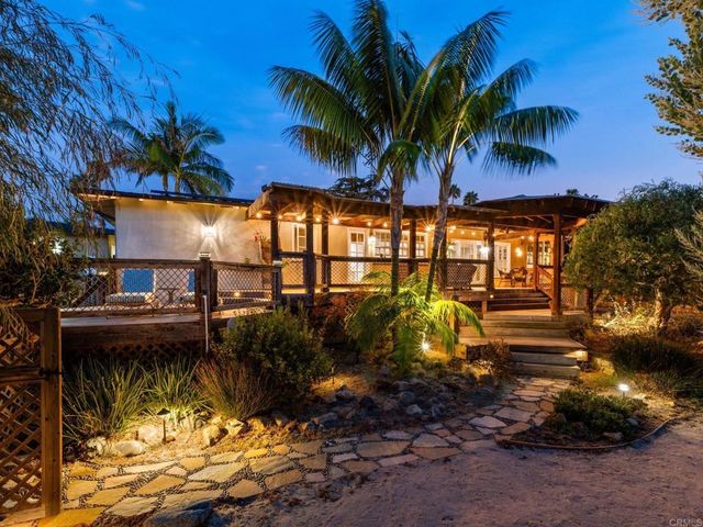 890 Passiflora Avenue, Encinitas
