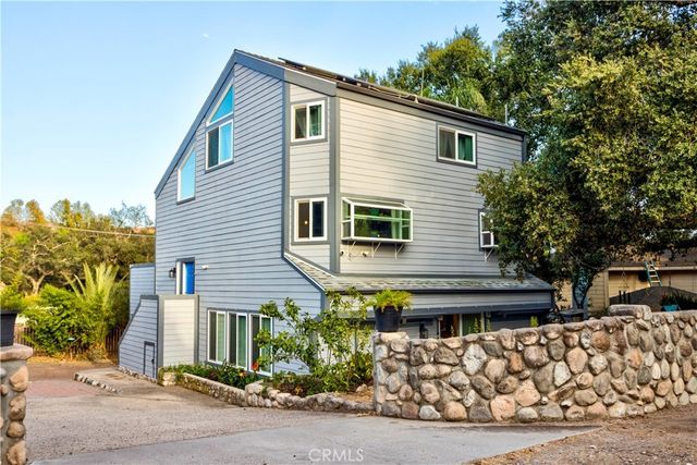 20482 Pine, Trabuco Canyon