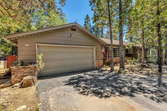 55175 Daryll Road, Idyllwild
