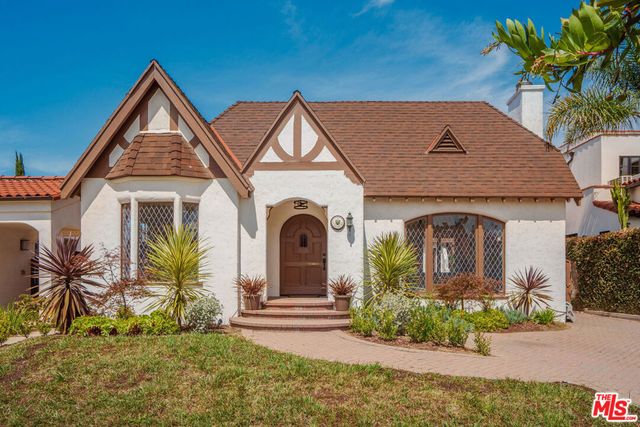 837 S Spaulding Avenue, Los Angeles