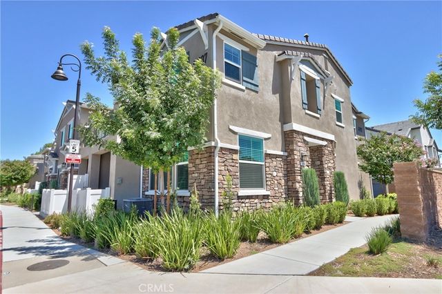 41987 Isadora # 1404, Murrieta