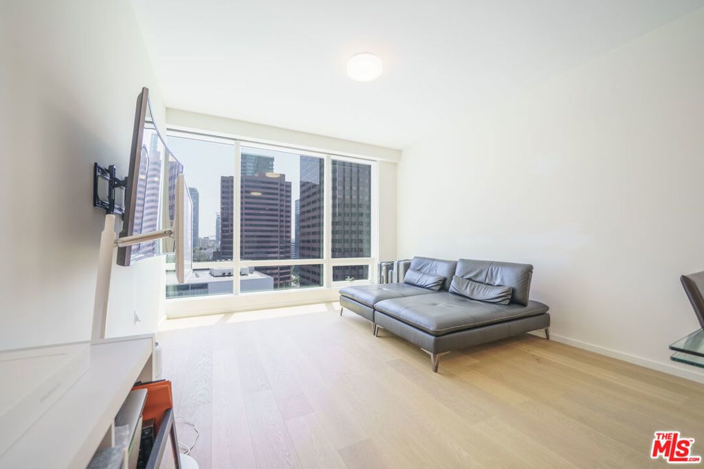877 Francisco Street # 1208, Los Angeles