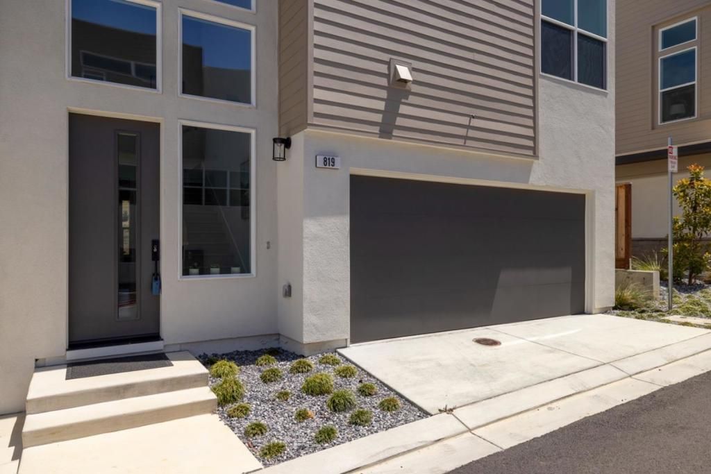819 Fassler, Pacifica