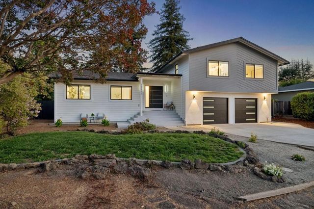 12311 Viewoak Drive, Saratoga