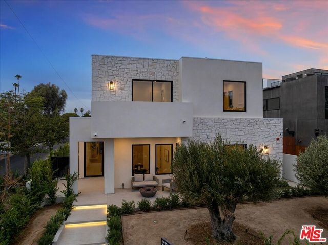 12625 Preston Way, Los Angeles