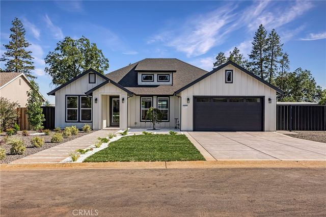 5813 Nielsen Drive, Paradise