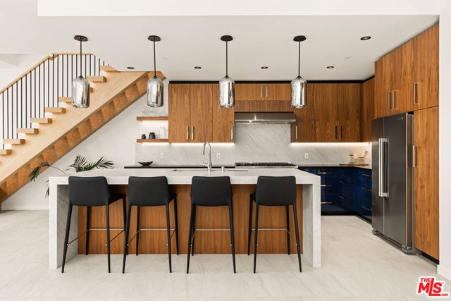 212 Bay Street # 103, Santa Monica