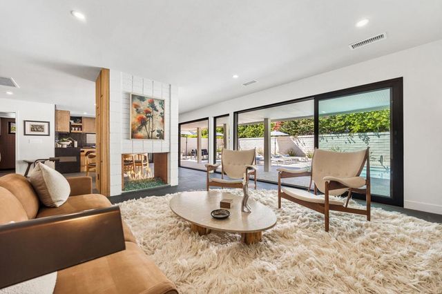 2063 S Broadmoor Drive, Palm Springs