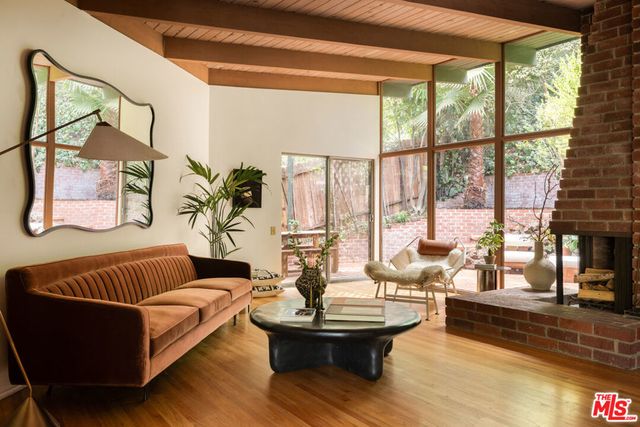 5730 Cazaux Drive, Los Angeles