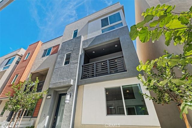 1642 W Saratoga Lane, San Pedro