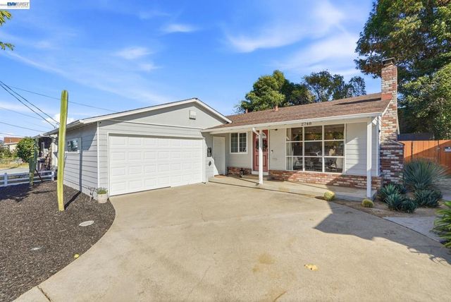 2748 Cryer St, Hayward