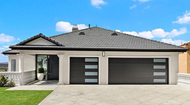 12336 Circula Panorama, North Tustin