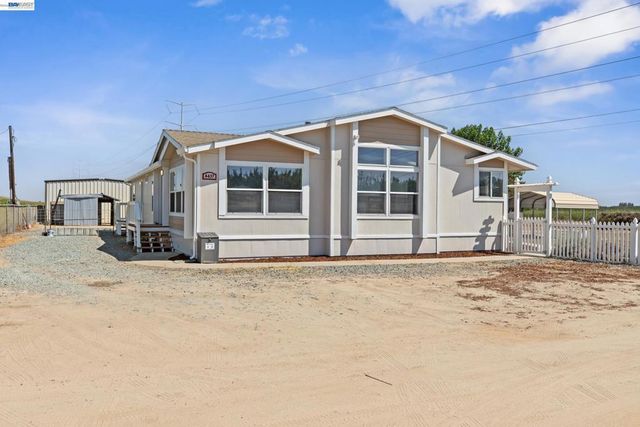 4437 W Grayson, Modesto