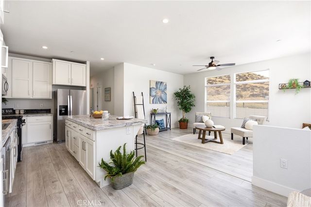 28186 Wells Fargo, Lake Elsinore