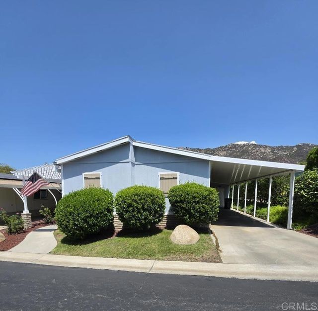 8975 Lawrence Welk Drive # 381, Escondido
