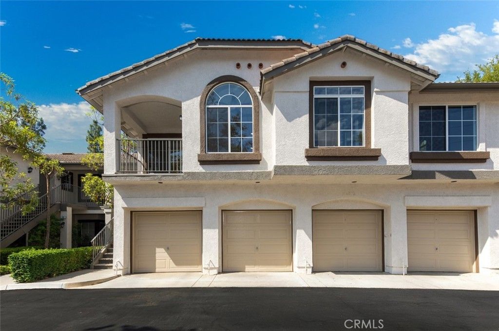 16 Chaumont Circle, Lake Forest