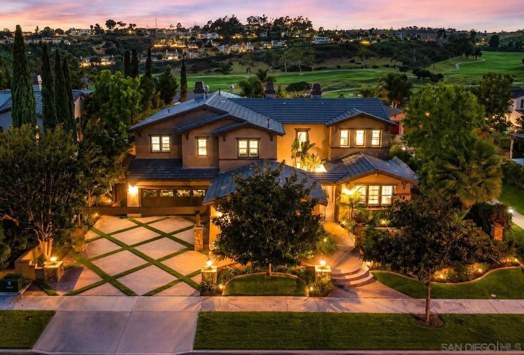 6839 Helenite Place, Carlsbad