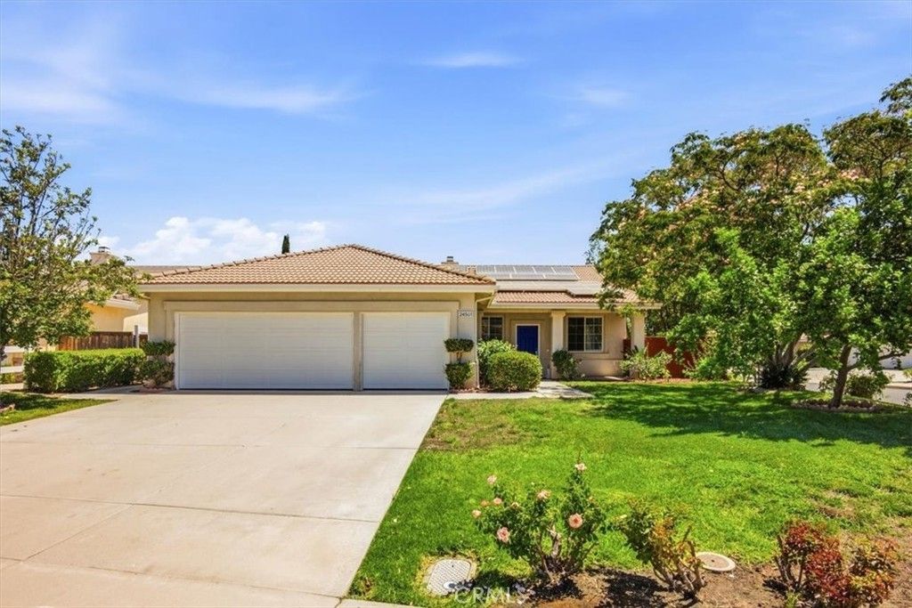 24501 Corte Rojelio, Murrieta