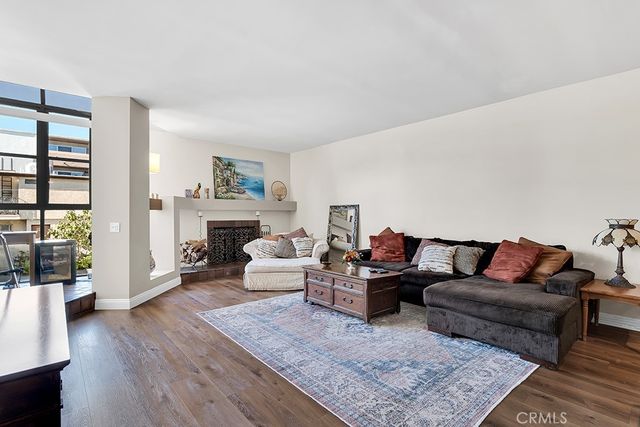 5230 Bellingham # 7, Valley Village