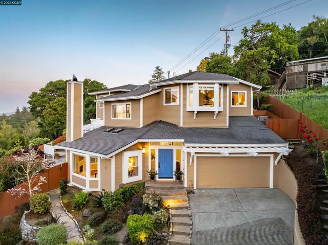 87 Claremont Ave, Orinda