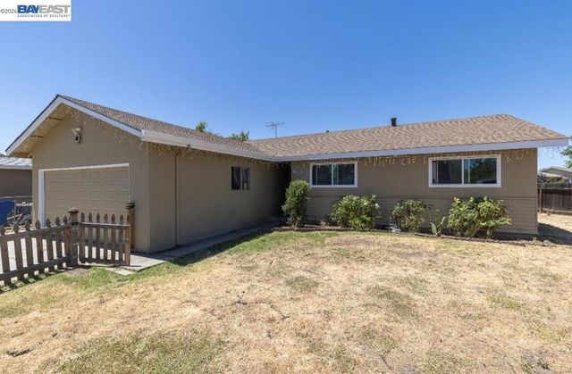 7700 Laramore, Sacramento