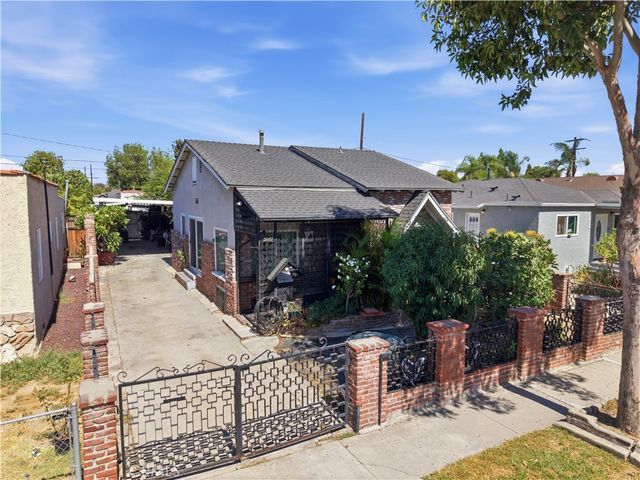 5017 Harbor, Commerce
