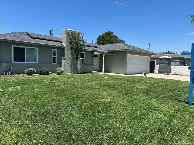 114 S Acacia, Rialto