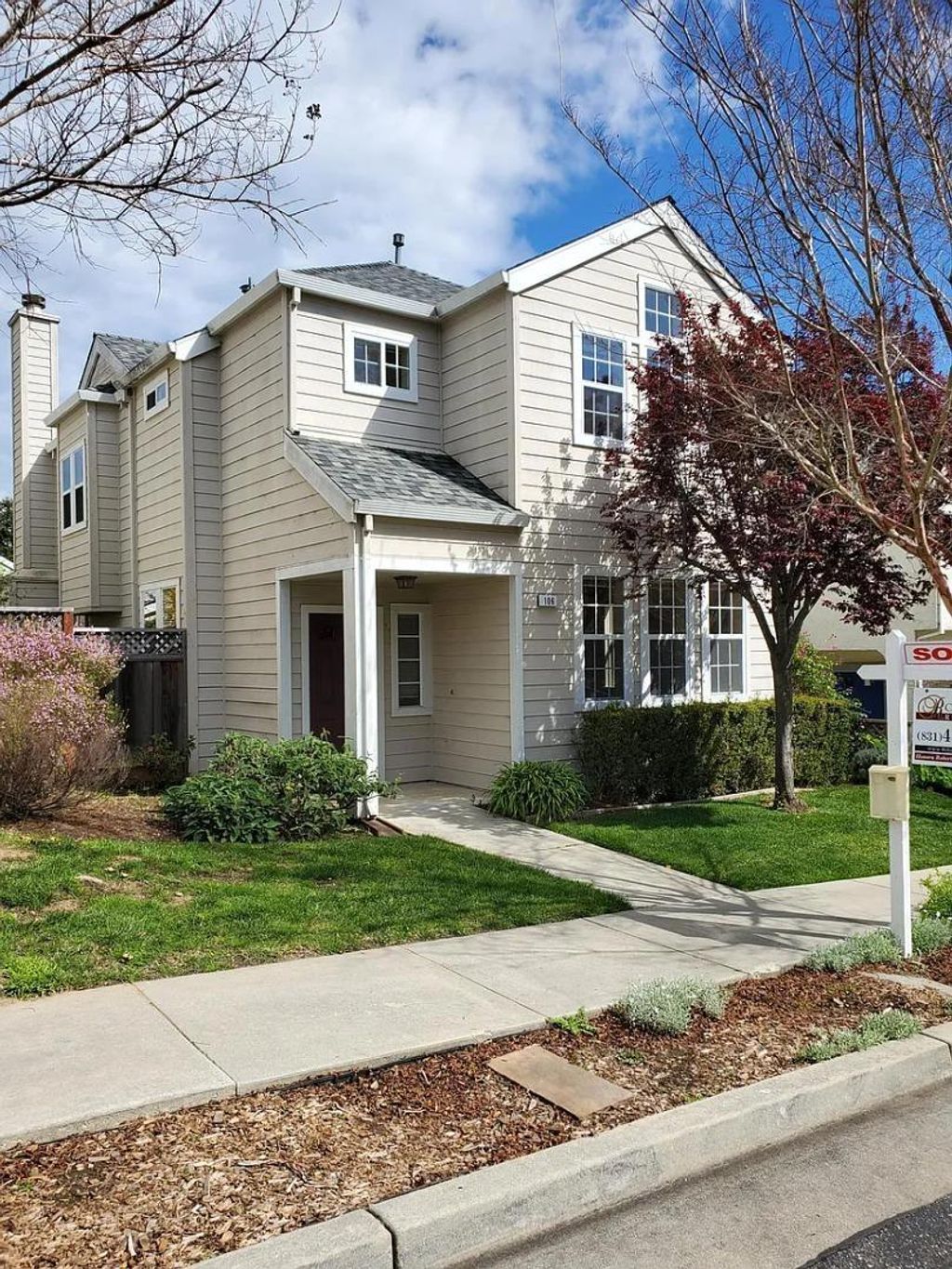 106 Village Circle, Santa Cruz