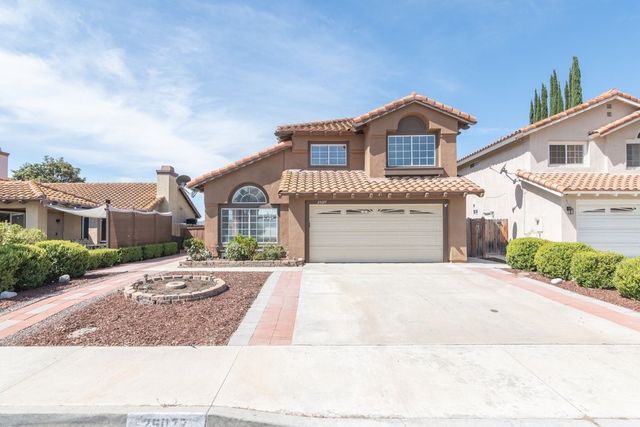 25077 Via Las Lomas, Murrieta