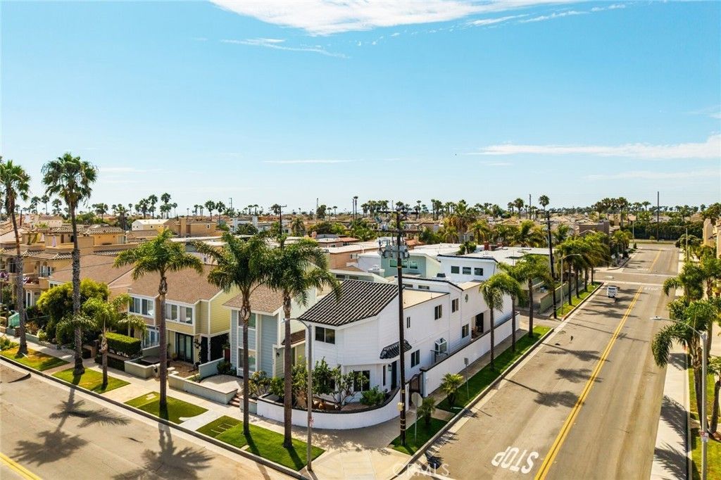 427 21st Street, Huntington Beach