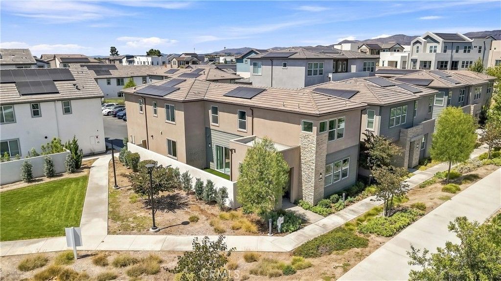 291 Lynx, Irvine