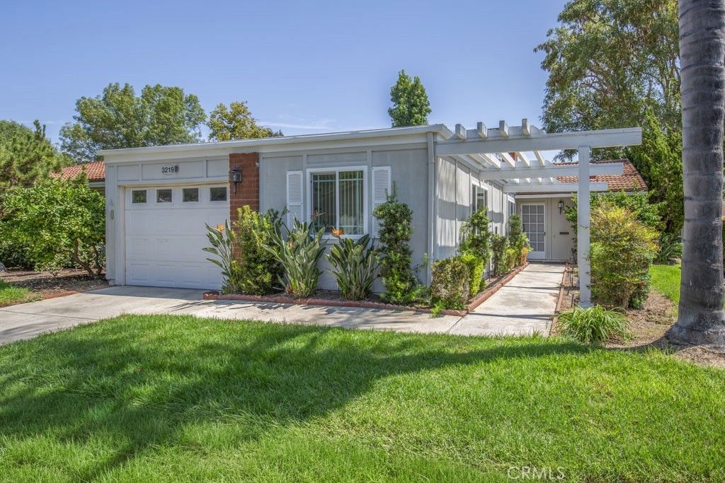 3219 Via Carrizo # D, Laguna Woods