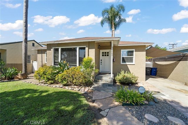 5703 Briercrest, Lakewood