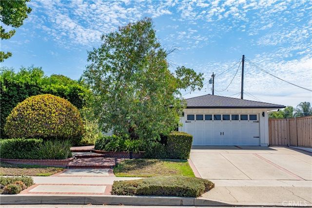 1102 N Randall Avenue, La Habra