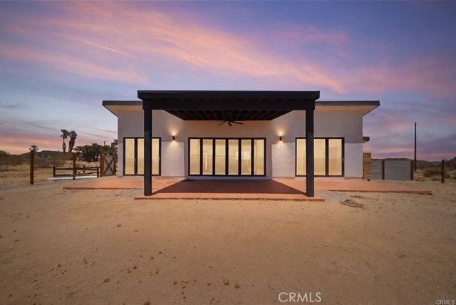 62761 La Crescenta, Joshua Tree