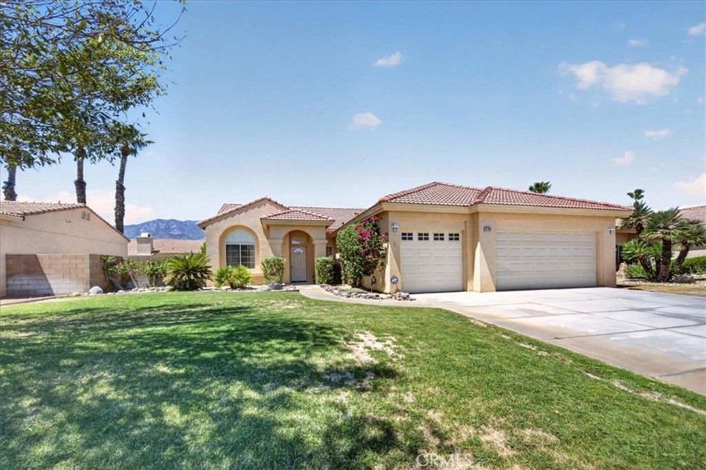 27745 Avenida Maravilla, Cathedral City