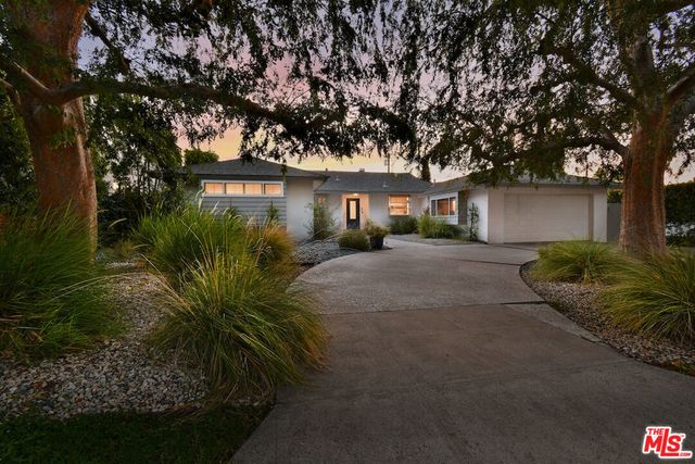 5071 Gaynor Avenue, Encino