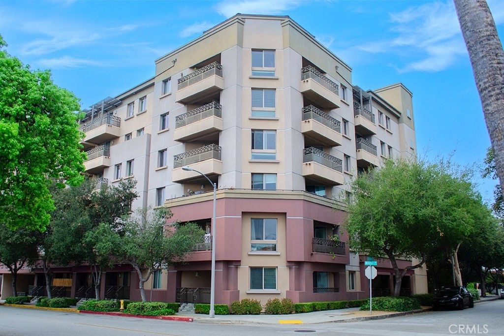 931 E Walnut Street # 316, Pasadena